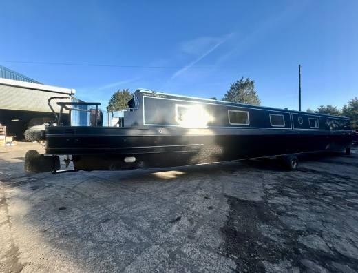 Lady Fiona - Shot Blast & Blacking & Interior Re-fit